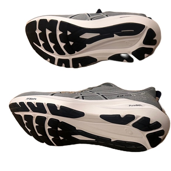 Asics Men’s Light Gray Athletic Tennis Shoes Sz. 10 NWT/ New in Box - Picture 3 of 8